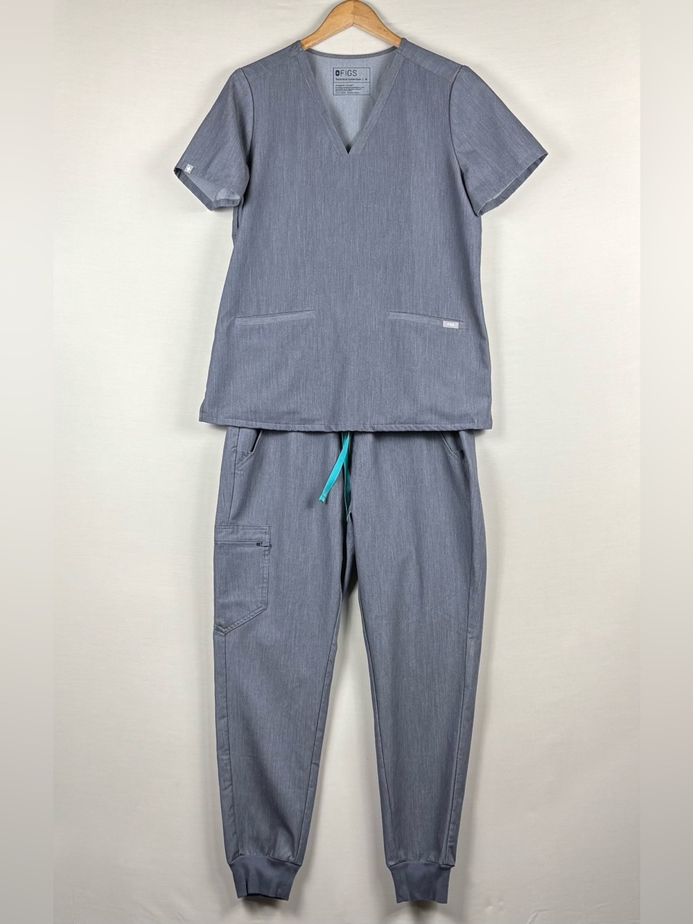 FIGS Casma Zamora Scrub Set Medium Gray Technical Collection Jogger Pants